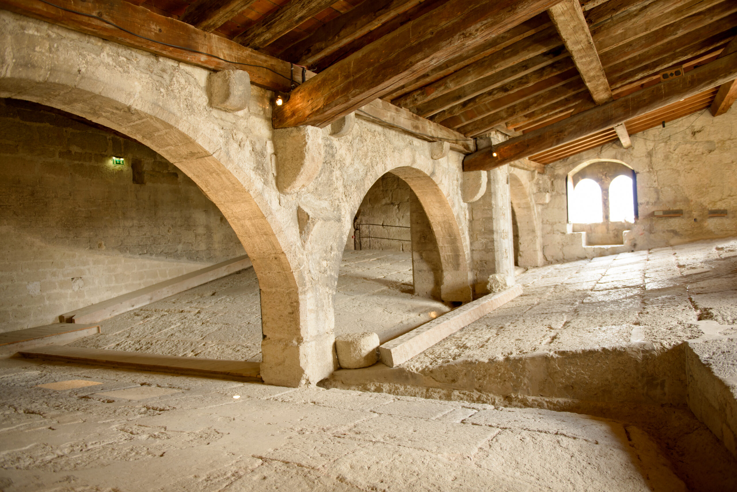 l-interieur-d-un-batiment-historique